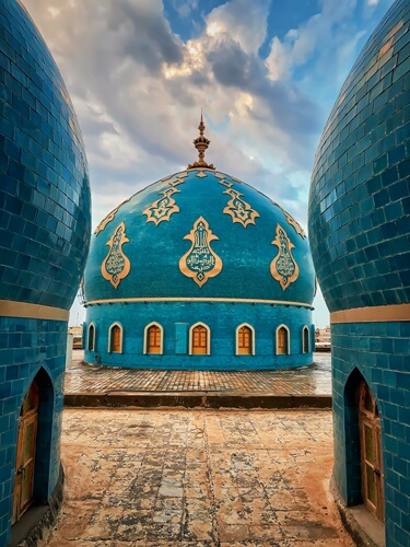Blue buildings in traditional Arabian style